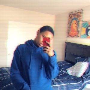 Meet your Posher, Saniyyah